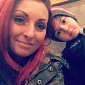 Meet your Posher, Elizabeth